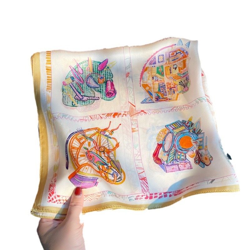 Luxury Soft Silk Feel Square S - огляд і ціна Women'S Yellow Accessories