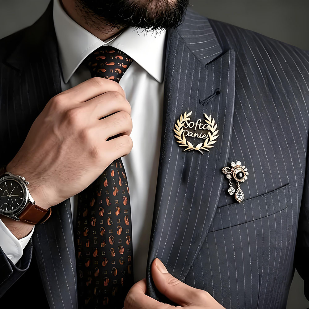 Custom Laurel Wreath Dual Name - огляд і ціна Brooch Pin Gold